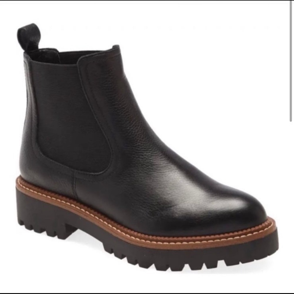 Caslon Miller Chelsea Boot